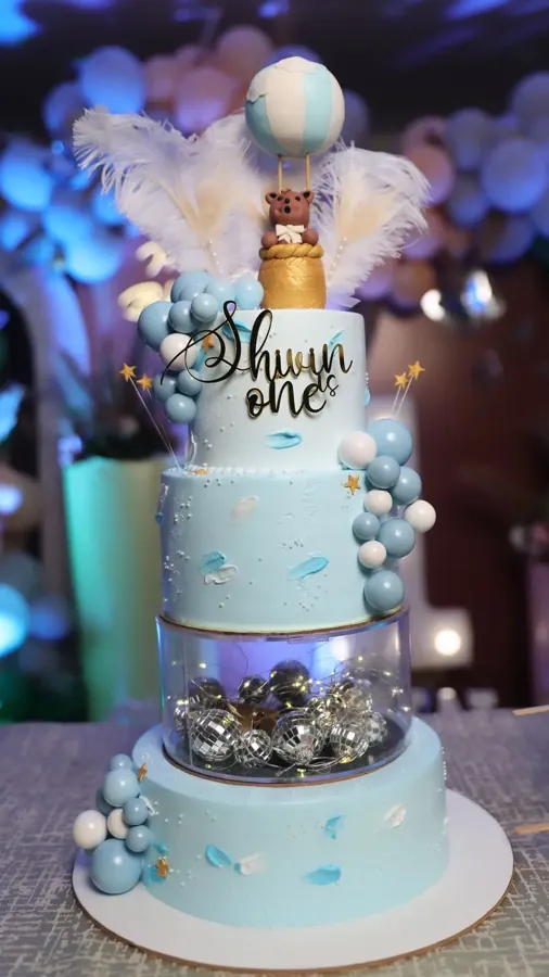 Custom cakes in Mumbai for weddings and birthdays, photo 3